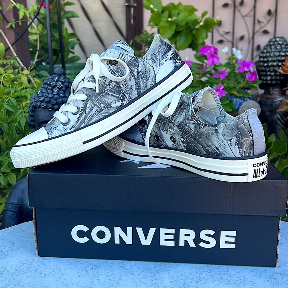 🪶 New Embroidered Feathers Converse CTAS Gray & Black Low Top Boho Sneakers - Picture 16 of 16